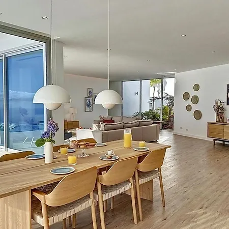 Vila Oceanair By Lovelystay Prazeres