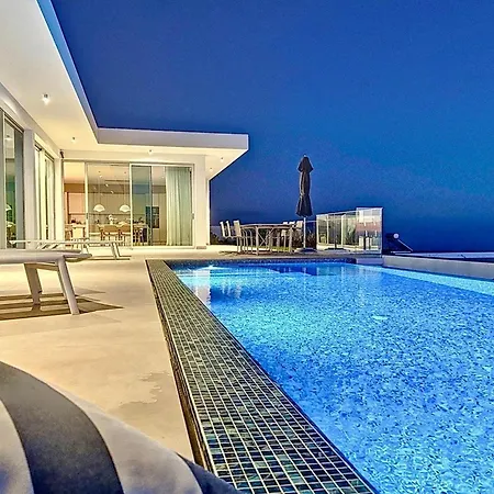 Villa Oceanair By Lovelystay Prazeres